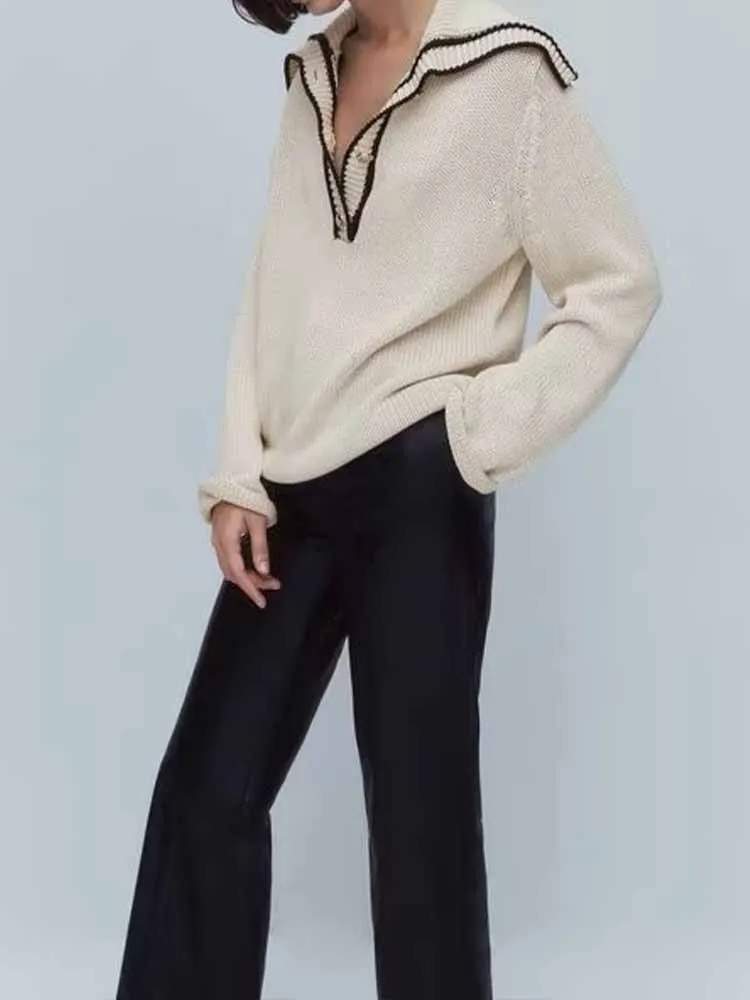 Women 2023 New Fashion Button decoration Large lapel Casual Knitted Sweater Long Sleeve Female Pullovers Chic Tops
Women 2023 New Fashion Button decoration Large lapel Casual Knitted Sweater Long Sleeve Female Pullovers Chic Tops