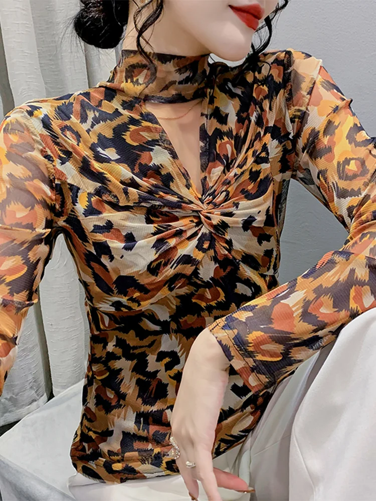 

Уличная одежда Winsleter, футболки с длинным рукавом, женская сексуальная водолазка, Леопардовый, с вырезами, тонкий сетчатый топ, Осень-зима T38730JM