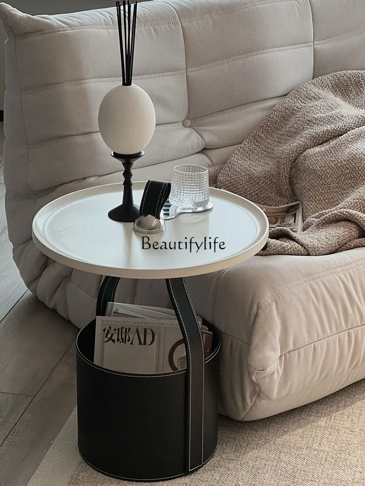 Mobile Small round Coffee Table Bedroom Saddle Leather Bedside Table Hand Carrying Storage Corner Table
Mobile Small round Coffee Table Bedroom Saddle Leather Bedside Table Hand Carrying Storage Corner Table