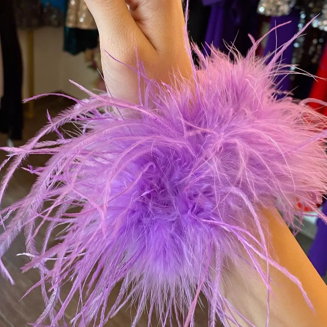 Ostrich Feather Cuffs Bracelet Fur long Sleeve Cuff with Feather for Women Party Clothing Fashion Ladies Real Plume Wrist Cuffs
Ostrich Feather Cuffs Bracelet Fur long Sleeve Cuff with Feather for Women Party Clothing Fashion Ladies Real Plume Wrist Cuffs