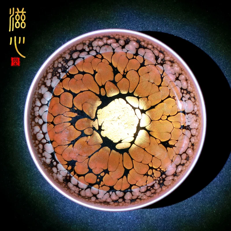 Zi Сердце Чистое ручное производство Wu Jiwang zijin лампа чашка чай свет керамический кунг-фу чашка для мастеров
Zi Сердце Чистое ручное производство Wu Jiwang zijin лампа чашка чай свет керамический кунг-фу чашка для мастеров