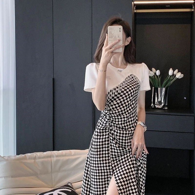 150kg Wearable Summer Spliced Hit Color Women Knee Length Dresses Black White Plaid Print Pleated Split Fork Fashion Clothes New
150kg Wearable Summer Spliced Hit Color Women Knee Length Dresses Black White Plaid Print Pleated Split Fork Fashion Clothes New