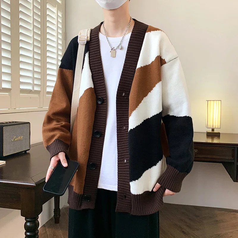 Men's Autumn and Winter Casual and Comfortable Knitted Sweater Colored Twisted Flower
Men's Autumn and Winter Casual and Comfortable Knitted Sweater Colored Twisted Flower