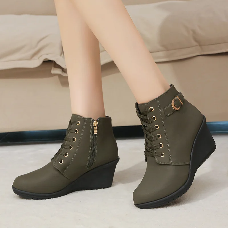 Fashion Pu Leather Ankle Boots Women 2023 Autumn Wedge High Heels Woman Comfort Women Shoes Buckle Lace Up Casual Short Boats
Fashion Pu Leather Ankle Boots Women 2023 Autumn Wedge High Heels Woman Comfort Women Shoes Buckle Lace Up Casual Short Boats