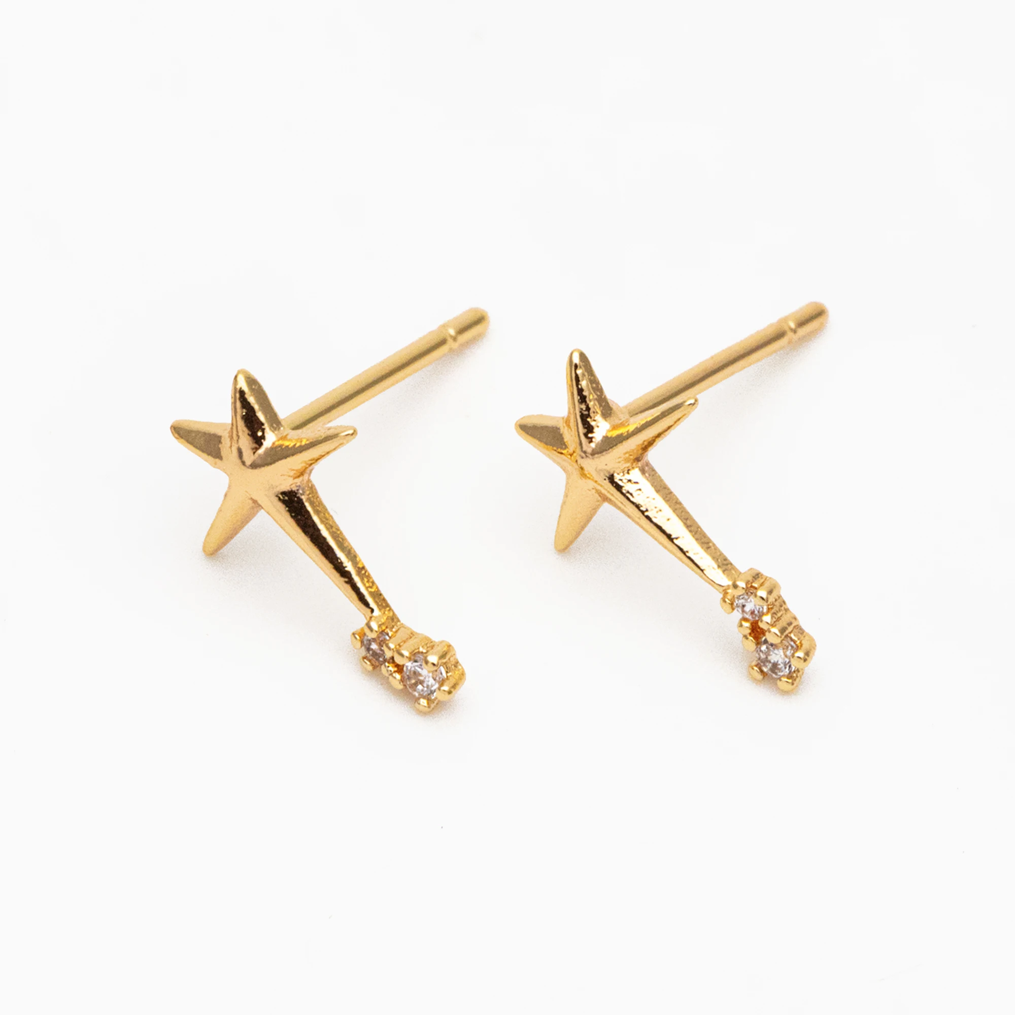 

10pcs CZ Pave Star Ear Posts, Gold Plated Brass Stud Earrings, Jewelry Findings, Wholesale Supplies (GB-3870)