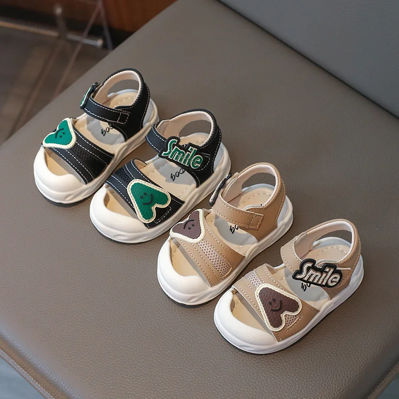 2024 Summer New Children Sandals for Girls Boys Fashion Comfortable Learning Walking Anti-kick Cute Versatile Soft Baby Shoes
2024 Summer New Children Sandals for Girls Boys Fashion Comfortable Learning Walking Anti-kick Cute Versatile Soft Baby Shoes
