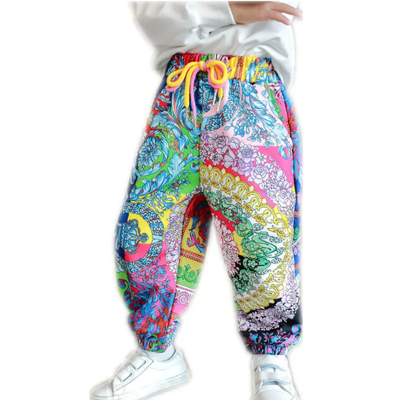2022 Toddler Boys Girls Spring Fashion Multicolor Printing Casual Pants Cotton Hot Deals Trousers for Kids 2 3 4 5 7 9 Years Old
2022 Toddler Boys Girls Spring Fashion Multicolor Printing Casual Pants Cotton Hot Deals Trousers for Kids 2 3 4 5 7 9 Years Old