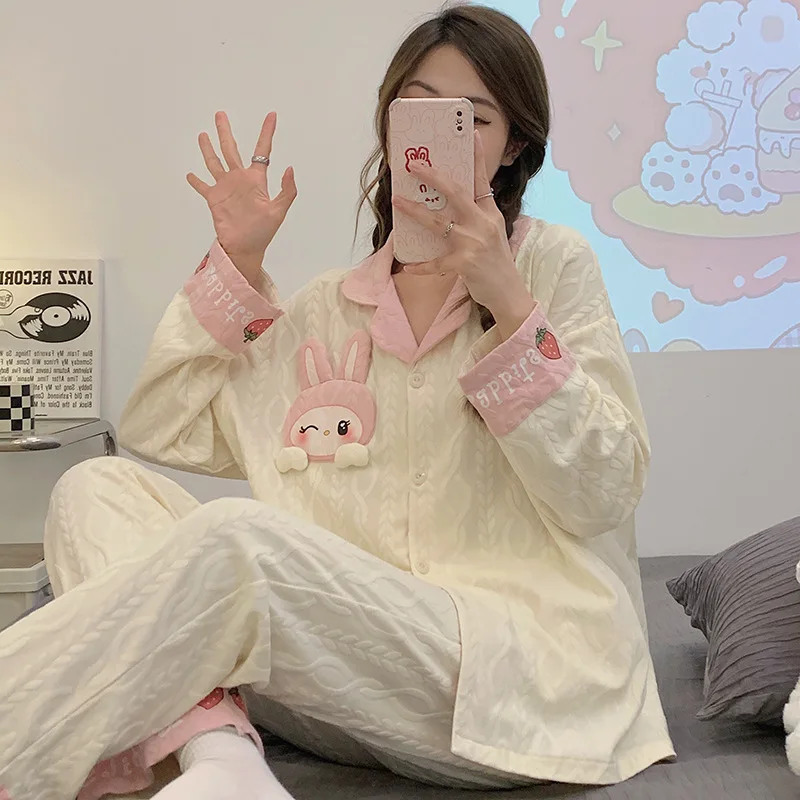 Новинка весна-осень, милая женская пижама Sanrio Melody, милая аниме почтовая одежда, мультяшный длинный рукав, свободная женская зимняя Пижама
Новинка весна-осень, милая женская пижама Sanrio Melody, милая аниме почтовая одежда, мультяшный длинный рукав, свободная женская зимняя Пижама