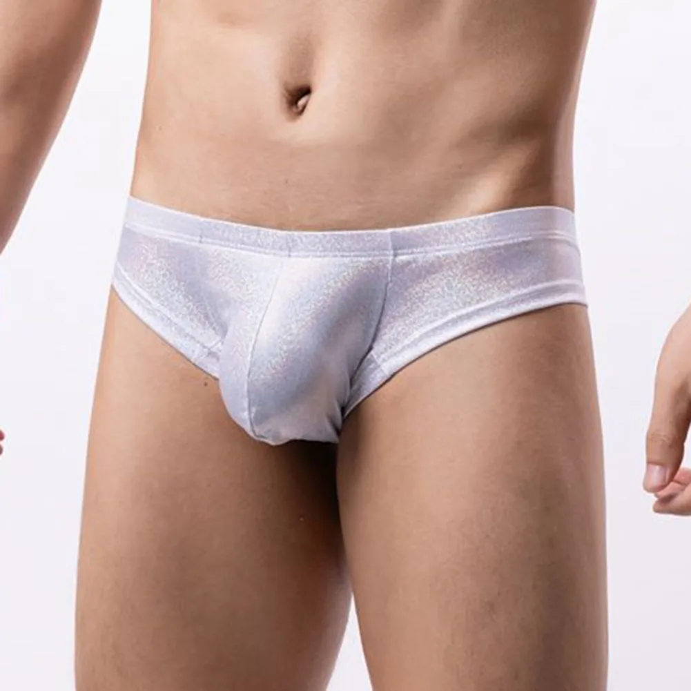 New Sexy Men Low Rise Shiny Glossy Bikini Briefs Panties Pouch Thong Underpants Solid Lingerie Breathable Men's Briefs Thongs
New Sexy Men Low Rise Shiny Glossy Bikini Briefs Panties Pouch Thong Underpants Solid Lingerie Breathable Men's Briefs Thongs