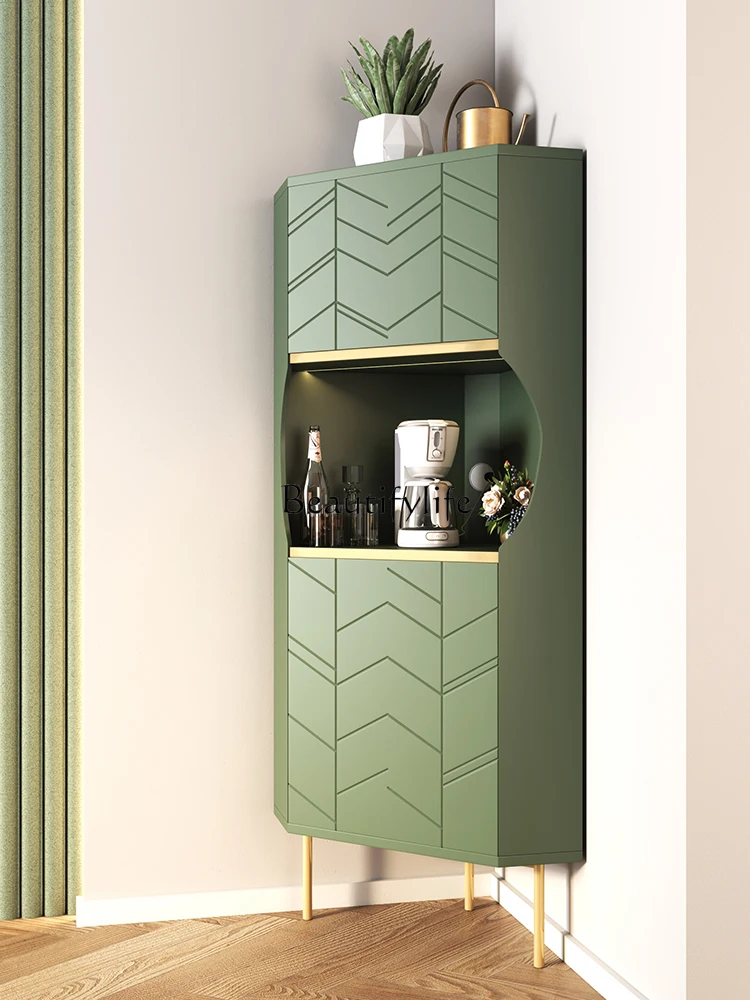 

Роскошный угловой шкаф для хранения, скандинавский угловой шкаф для хранения, простой треугольный настенный винный шкаф
