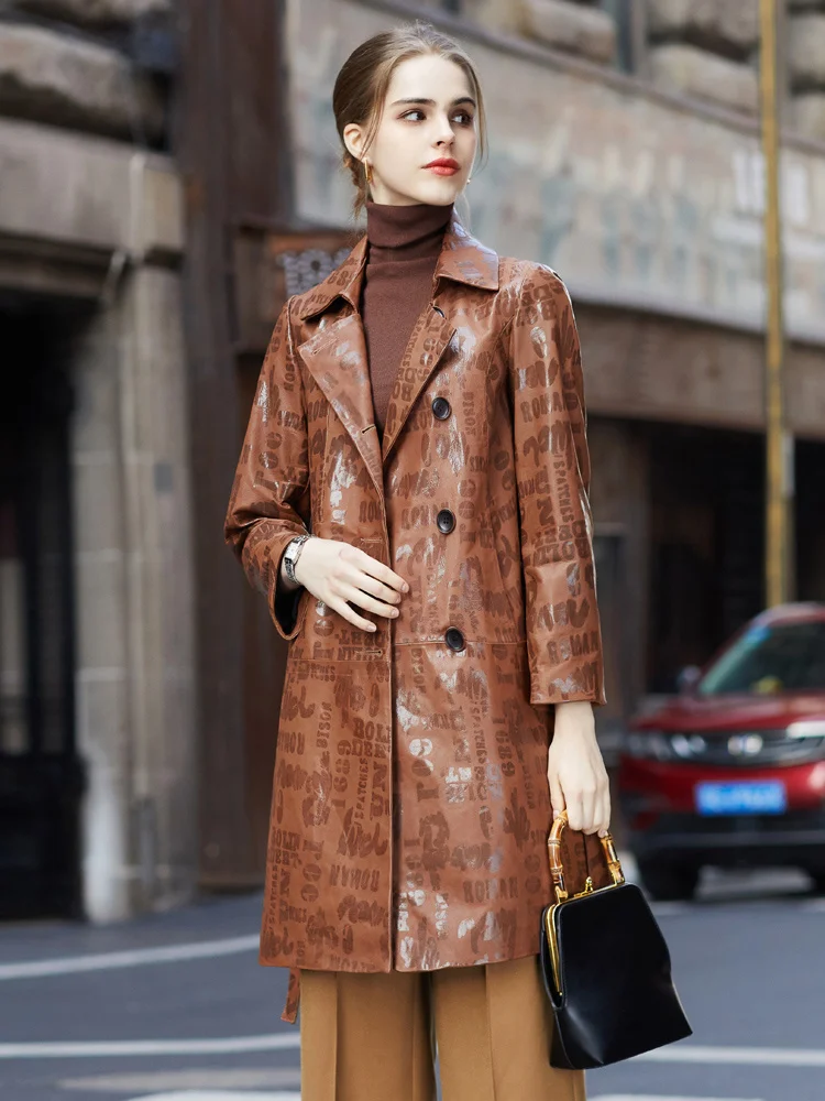 

2023 Spring Patty and Autumn New High Definite Letter Sheepskin Windbreaker Coat Fashion and Atmosphere Genuine Leather Coat