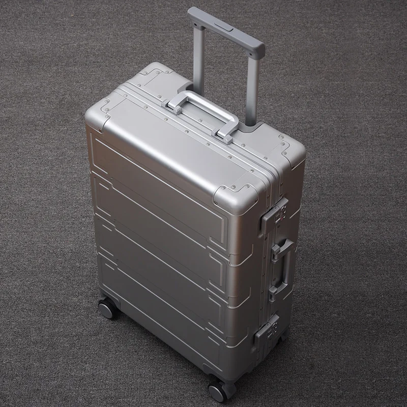 Business Rolling Luggage High Quality Aluminum Travel Trolley Suitcase Carry On Suitcase On Mute Wheels 20/24/26/28 Inch
Business Rolling Luggage High Quality Aluminum Travel Trolley Suitcase Carry On Suitcase On Mute Wheels 20/24/26/28 Inch