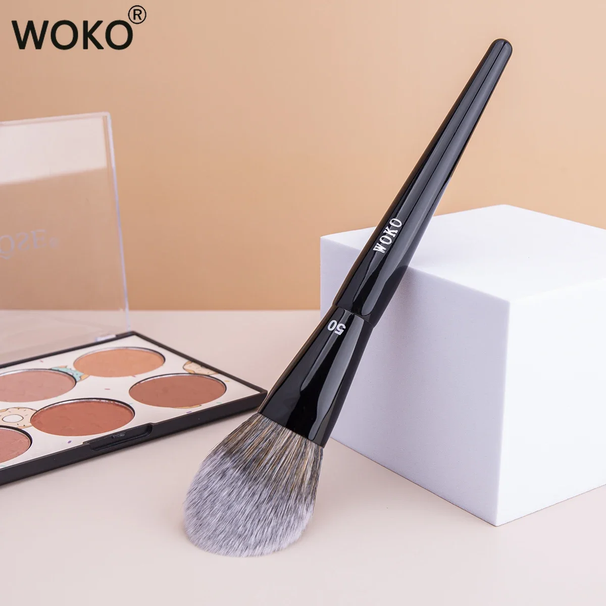PRO 50 Big Powder Brush Face Contour Powder Blush Makeup Brush Luxe Professional Fluffy Synthetic Hair Setting Powder Brush
PRO 50 Big Powder Brush Face Contour Powder Blush Makeup Brush Luxe Professional Fluffy Synthetic Hair Setting Powder Brush