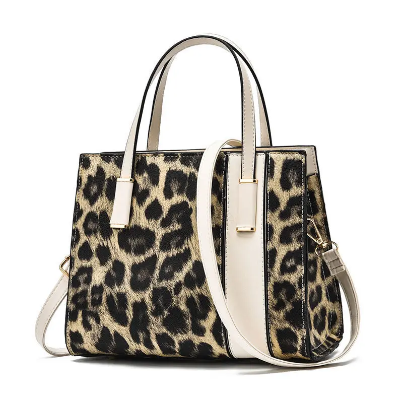 2022 New Fashion Leopard Women Handbags European Designer Leather Ladies Shoulder Bags Female Girl Brand Luxury Crossbody Bag
2022 New Fashion Leopard Women Handbags European Designer Leather Ladies Shoulder Bags Female Girl Brand Luxury Crossbody Bag