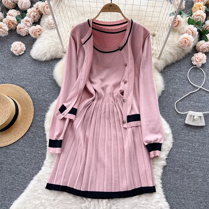 Korean Style Autumn/Winter Knitted Dress Suits Long Sleeve Cardigans+Strap Dress Two Piece Woman Clothes Set
Korean Style Autumn/Winter Knitted Dress Suits Long Sleeve Cardigans+Strap Dress Two Piece Woman Clothes Set