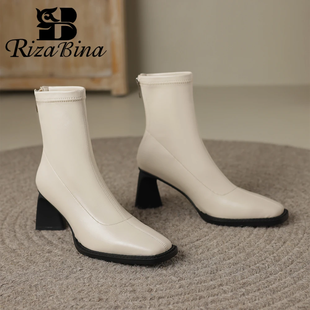 RIZABINA Big Size 34-42 Women Stretch Boots Chunky Heels Zipper Ankle Boots Ladies 2023 Winter Warm Plush Elegant Short Boots
RIZABINA Big Size 34-42 Women Stretch Boots Chunky Heels Zipper Ankle Boots Ladies 2023 Winter Warm Plush Elegant Short Boots