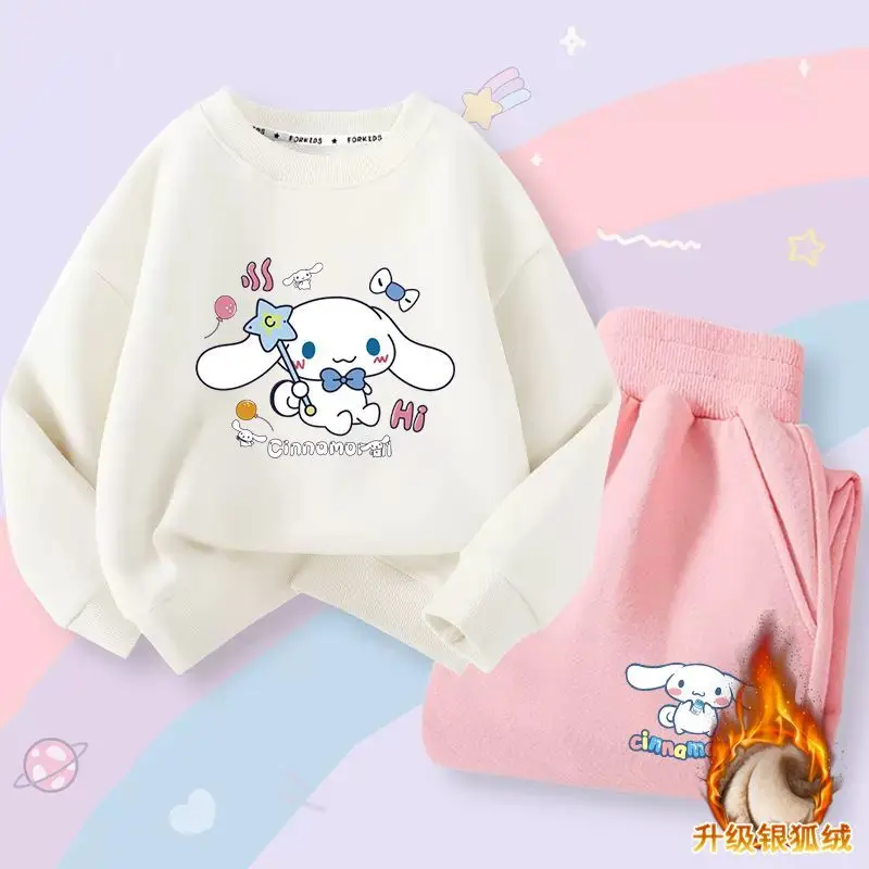 Милая Miniso Cinnamoroll для мальчиков и девочек корейская детская одежда осень-зима 2023 детский топ и низ комплект Аниме одежда спортивный костюм
Милая Miniso Cinnamoroll для мальчиков и девочек корейская детская одежда осень-зима 2023 детский топ и низ комплект Аниме одежда спортивный костюм
