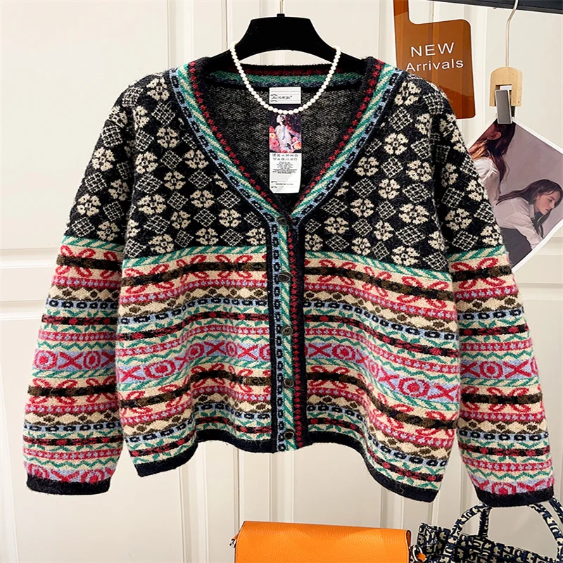 Sandro Rivers Cardigan Sweater 2022 Winter New V-neck Sweater Loose Short Autumn Winter Wool Coat Top Women
Sandro Rivers Cardigan Sweater 2022 Winter New V-neck Sweater Loose Short Autumn Winter Wool Coat Top Women