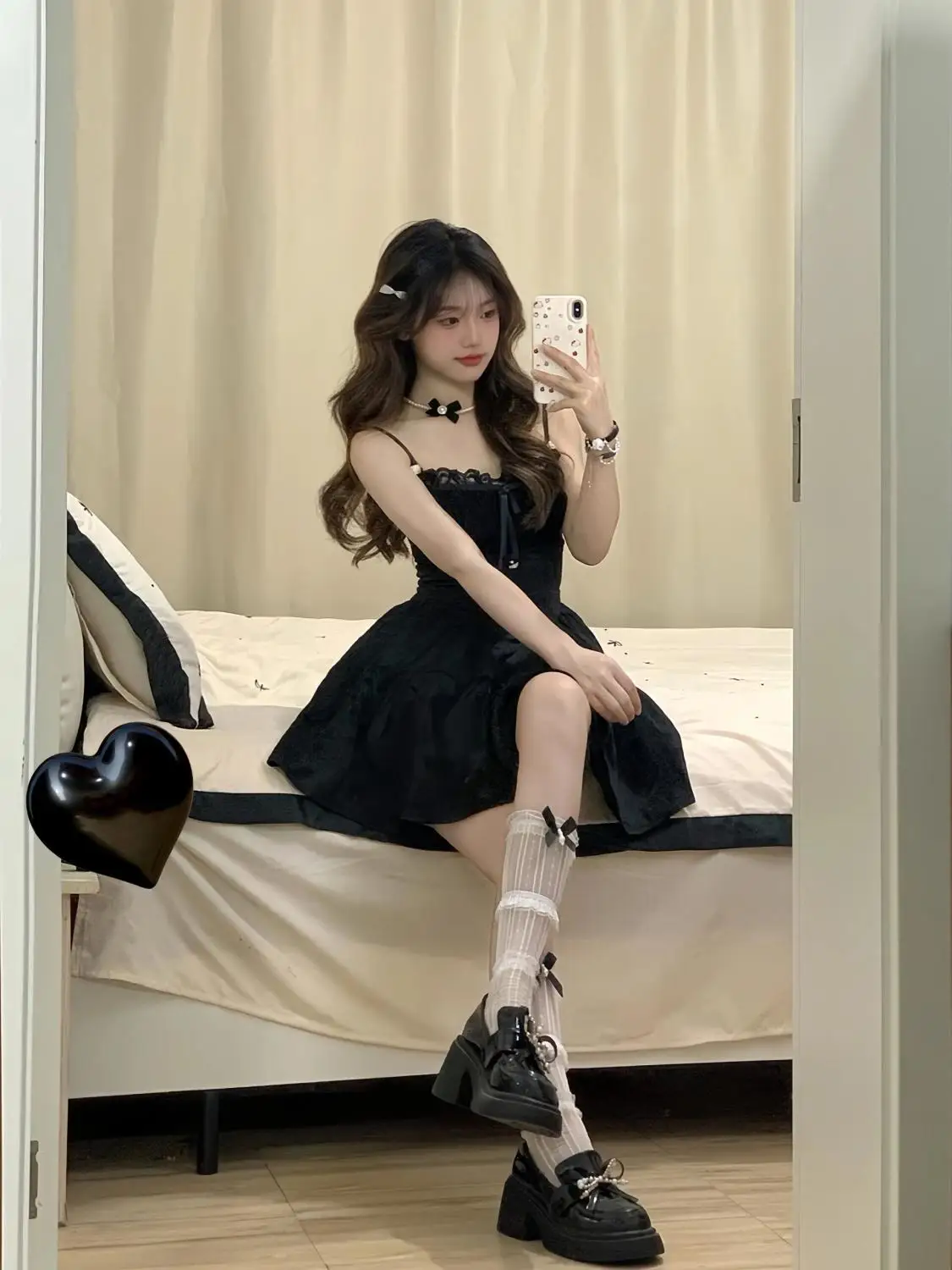 French princess dress temperament pure desire wind sexy lace halter waist tie splicing jacquard dresses
French princess dress temperament pure desire wind sexy lace halter waist tie splicing jacquard dresses