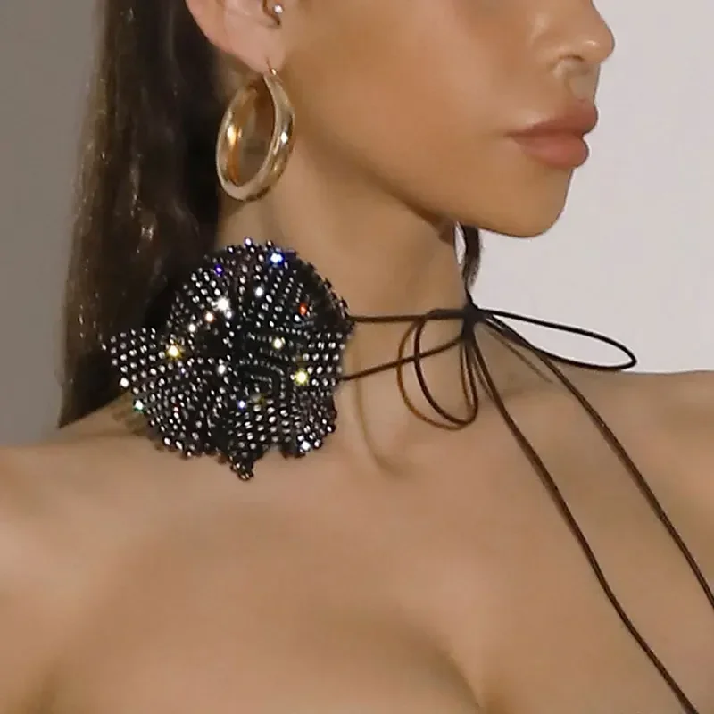 Women's Flower Necklace Handmade Diamond Sparkling Luxurious Fashion Adjustable Rope Chain Choker For Women Jewelry Accessories
Women's Flower Necklace Handmade Diamond Sparkling Luxurious Fashion Adjustable Rope Chain Choker For Women Jewelry Accessories
