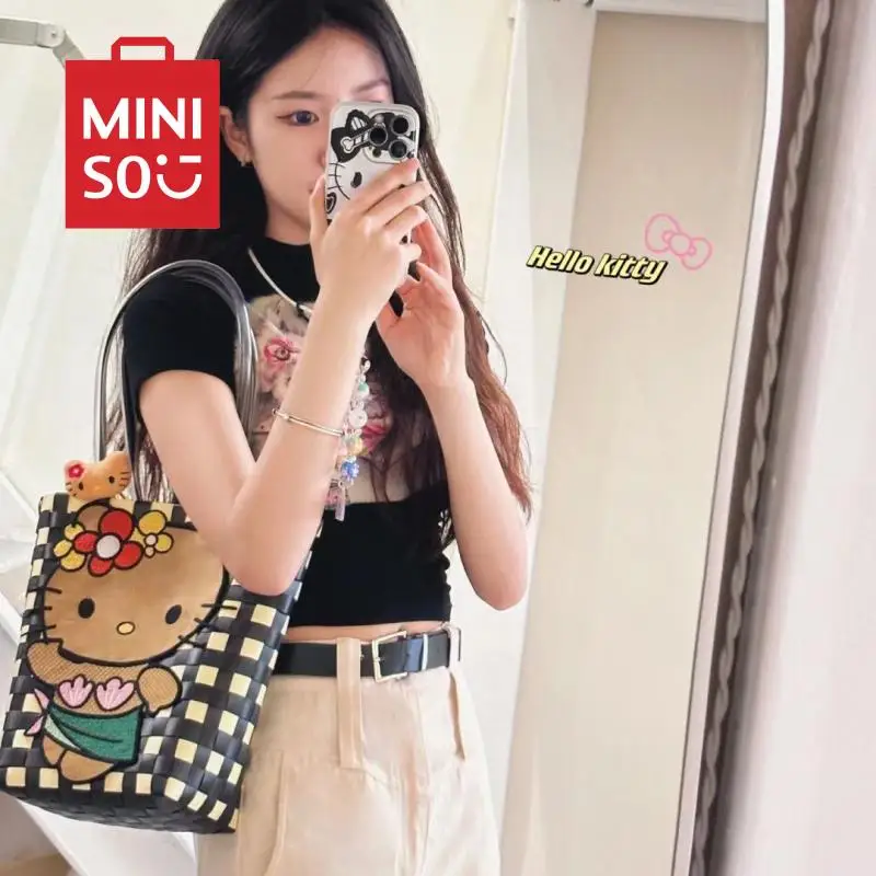 Kawaii Sanrio Summer New Hawaii Hello Kitty Casual Woven Bag Fashion Anime Beach Bag Cute Embroidered Cartoon Girl Trendy Gift
Kawaii Sanrio Summer New Hawaii Hello Kitty Casual Woven Bag Fashion Anime Beach Bag Cute Embroidered Cartoon Girl Trendy Gift