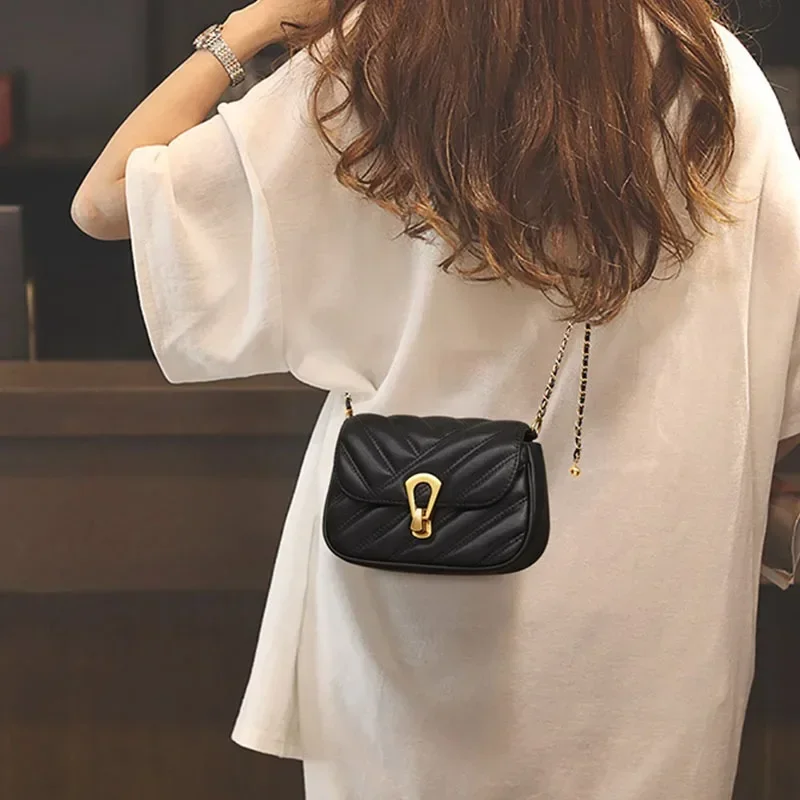 Small Fragrant Black Bag New Ringer Chain Small Square Bag Small Niche High-grade Texture Single Shoulder Crossbody Bag Woman
Small Fragrant Black Bag New Ringer Chain Small Square Bag Small Niche High-grade Texture Single Shoulder Crossbody Bag Woman