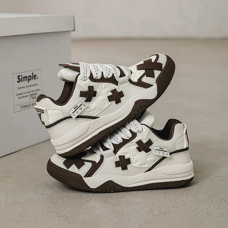 Dropshipping New Patch Tide Play Bread Shoes Men's and Women's Casual Skateboard Shoes Couple Shoes Casual Sneakers 36&44
Dropshipping New Patch Tide Play Bread Shoes Men's and Women's Casual Skateboard Shoes Couple Shoes Casual Sneakers 36&44