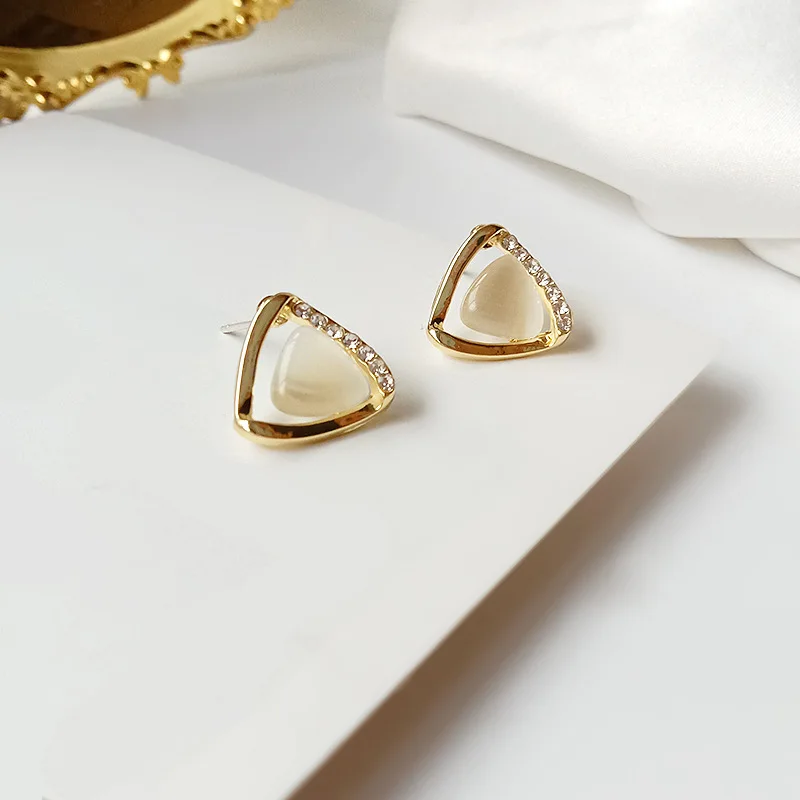 Boucles d'oreilles en opale géométrique triangulaire pour femmes, mode coréenne, déclaration en cristal simple, cadeaux de bijoux de fête de mariage, 2024 4