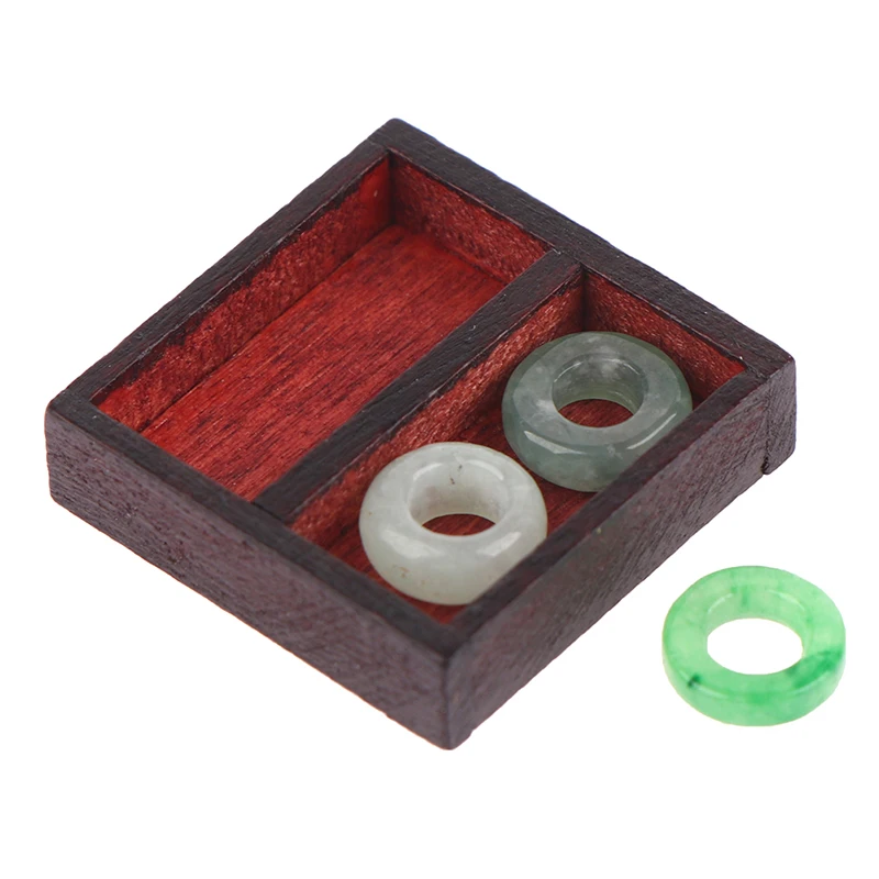 1Pc 1:12 Dollhouse Miniature Jade Bracelet Ring Jewelry Box Dowry Model Home Decor Kids Pretend Play Toys Doll House Accessories
1Pc 1:12 Dollhouse Miniature Jade Bracelet Ring Jewelry Box Dowry Model Home Decor Kids Pretend Play Toys Doll House Accessories