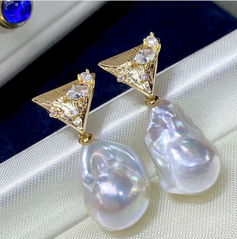 

Gorgeous Giant AAAAA South China Sea 15-20mm White Baroque Pearl Earrings 925s