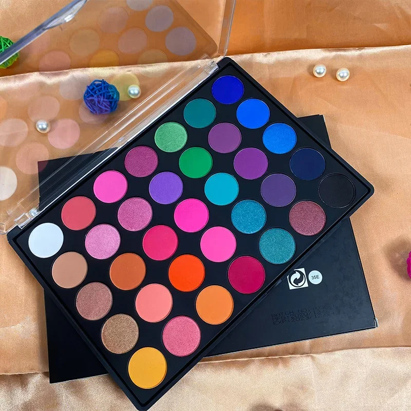 35 Color Eye Shadow Transparent Box Earth Color Multi Matte Pearl Color Makeup Combination Large Eye Shadow Disk
35 Color Eye Shadow Transparent Box Earth Color Multi Matte Pearl Color Makeup Combination Large Eye Shadow Disk