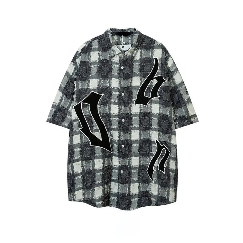 American Hip-hop Plaid Short-sleeved Shirt Men's Summer Retro Raw Edge Design Sense Niche Embroidery Loose Jietou Casual Top
American Hip-hop Plaid Short-sleeved Shirt Men's Summer Retro Raw Edge Design Sense Niche Embroidery Loose Jietou Casual Top