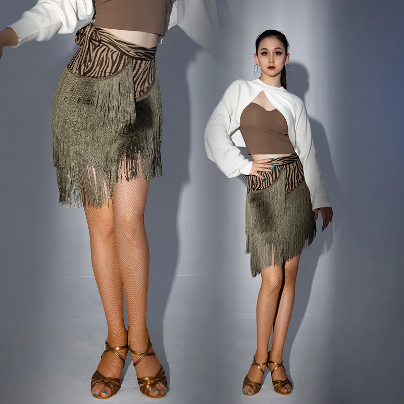 New Latin Dance Skirt Women Adult Fringe Skirt Rumba Practice Tassel Half Dress Samba Training Clothing Salsa Hip Scarf DWY8228
New Latin Dance Skirt Women Adult Fringe Skirt Rumba Practice Tassel Half Dress Samba Training Clothing Salsa Hip Scarf DWY8228