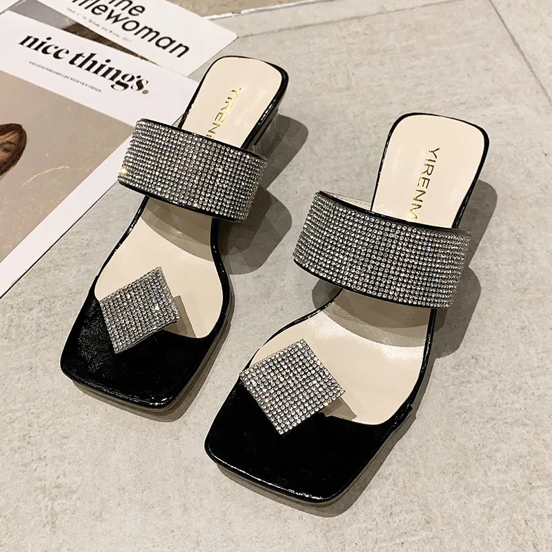 New Women's Fashion Crystal Slippers 2023 Summer Outwear Square Head Rhinestone High Heel Luxury Sandals
New Women's Fashion Crystal Slippers 2023 Summer Outwear Square Head Rhinestone High Heel Luxury Sandals