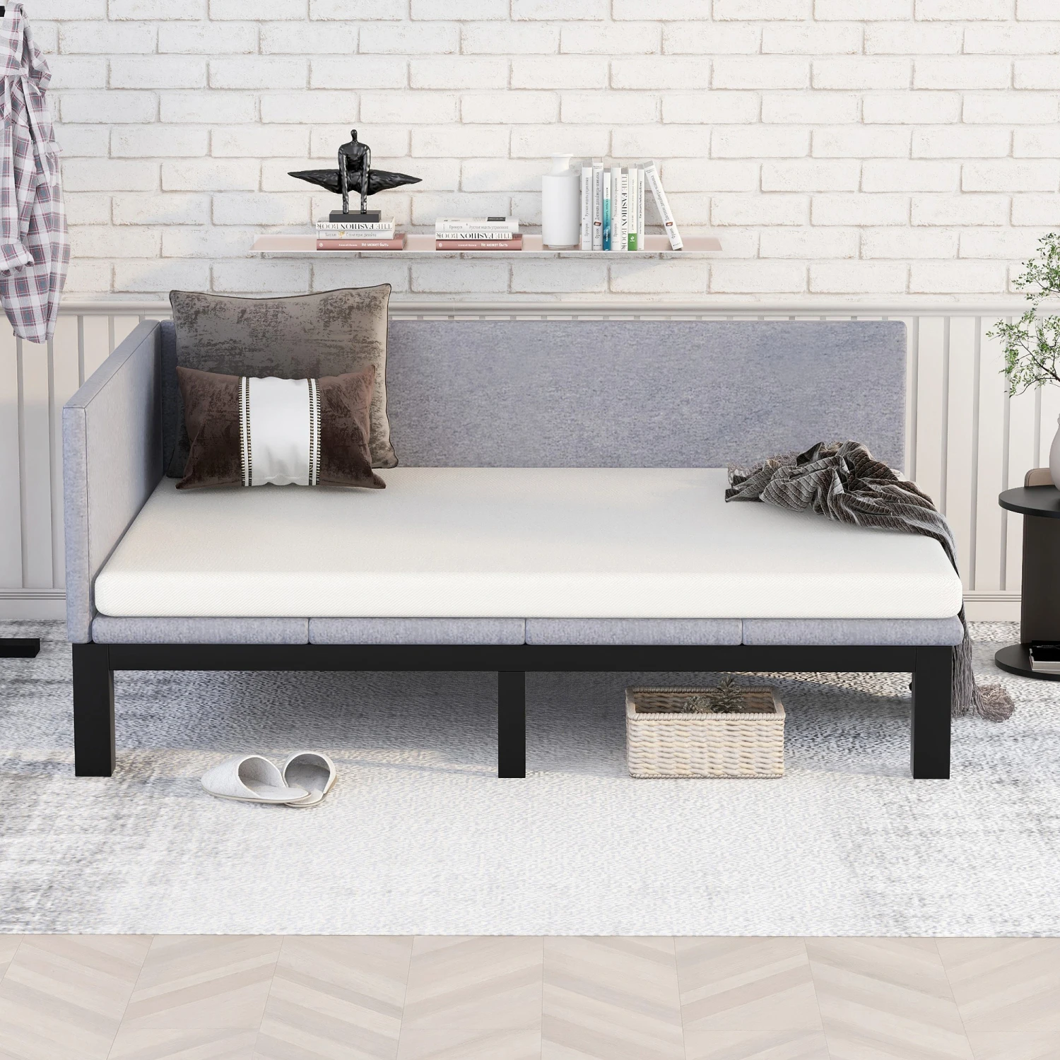 Cozy Upholstered Full Size Linen-Gray Daybed/Sofa Bed Frame - Perfect Addition to Your Home for Comfort and Style
Cozy Upholstered Full Size Linen-Gray Daybed/Sofa Bed Frame - Perfect Addition to Your Home for Comfort and Style