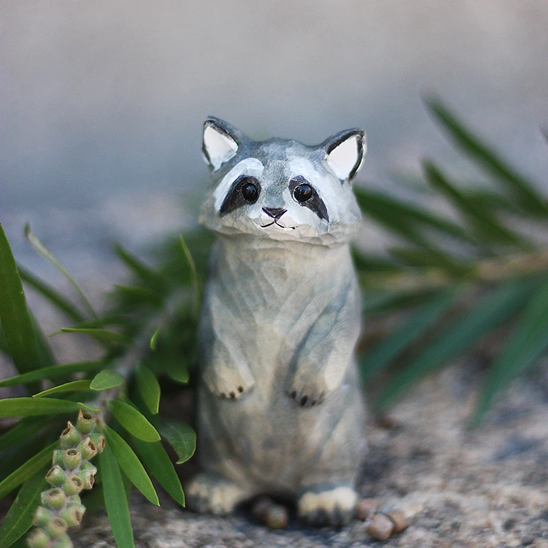 Handmade Raccoon Ornaments for Desktop Decoration, Crisp Surface, Solid Wood, Animal Figurine
Handmade Raccoon Ornaments for Desktop Decoration, Crisp Surface, Solid Wood, Animal Figurine