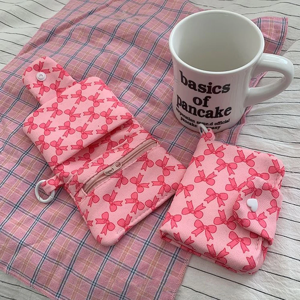 Bow Print Pink Coin Purses Small Zipper Cash Wallet Large Capacity Canvas Card Holder Girls Casual Storage Bag For Women
Bow Print Pink Coin Purses Small Zipper Cash Wallet Large Capacity Canvas Card Holder Girls Casual Storage Bag For Women