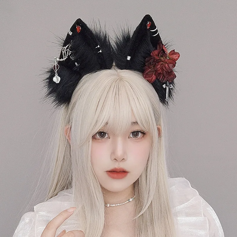 Plush Dark Animal Ears Headdress Gothic Comic Exhibition Cosplay Halloween Party Hair Accessory Wolf Ear Headband
Plush Dark Animal Ears Headdress Gothic Comic Exhibition Cosplay Halloween Party Hair Accessory Wolf Ear Headband