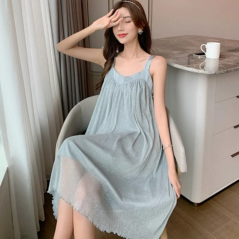 Женские ночные рубашки, атласная шелковая ночная рубашка на бретельках без рукавов, ночная рубашка, сексуальное нижнее белье, халат, домашняя ночная рубашка
Женские ночные рубашки, атласная шелковая ночная рубашка на бретельках без рукавов, ночная рубашка, сексуальное нижнее белье, халат, домашняя ночная рубашка