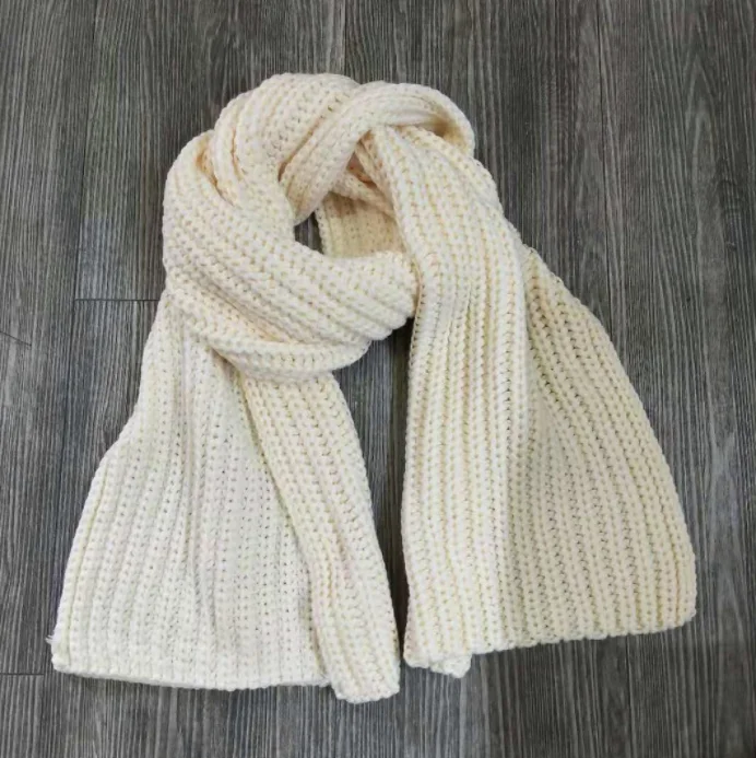 2023 New High quality Men's scarf Women's Winter fashion designer cashmere silk shawl Luxury scarf shawl D07
2023 New High quality Men's scarf Women's Winter fashion designer cashmere silk shawl Luxury scarf shawl D07