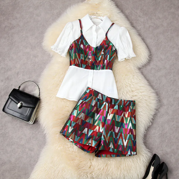 European and American women's wear spring 2022 new Short sleeve patchwork shirt Monogram jacquard shorts Fashion suits
European and American women's wear spring 2022 new Short sleeve patchwork shirt Monogram jacquard shorts Fashion suits