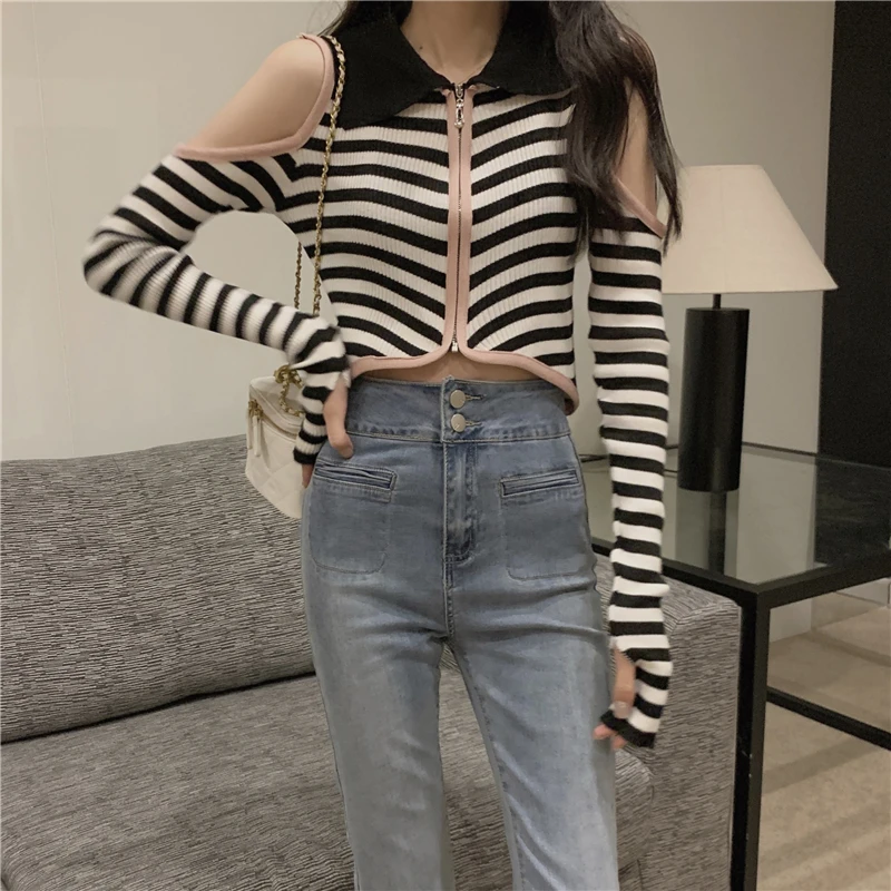 2023 Autumn Winter New Coat Long Sleeve Loose Fit Off Shoulder Stripe Zipper Design Fashion Versatile Jacket Free Shipping
2023 Autumn Winter New Coat Long Sleeve Loose Fit Off Shoulder Stripe Zipper Design Fashion Versatile Jacket Free Shipping