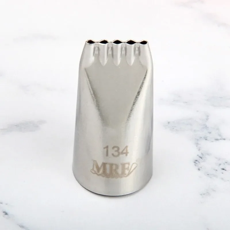 Cream Pastry Lines Fondant Drawing Icing Piping Cake Decorating Baking Tools Cake Nozzles
Cream Pastry Lines Fondant Drawing Icing Piping Cake Decorating Baking Tools Cake Nozzles