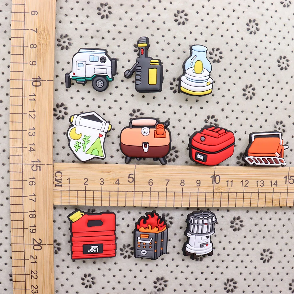 50pcs Wholesale PVC Shoes Accessories Oil Machine Garden Shoe Decorations Fit Children Wristband Croc Jibz Charm
50pcs Wholesale PVC Shoes Accessories Oil Machine Garden Shoe Decorations Fit Children Wristband Croc Jibz Charm