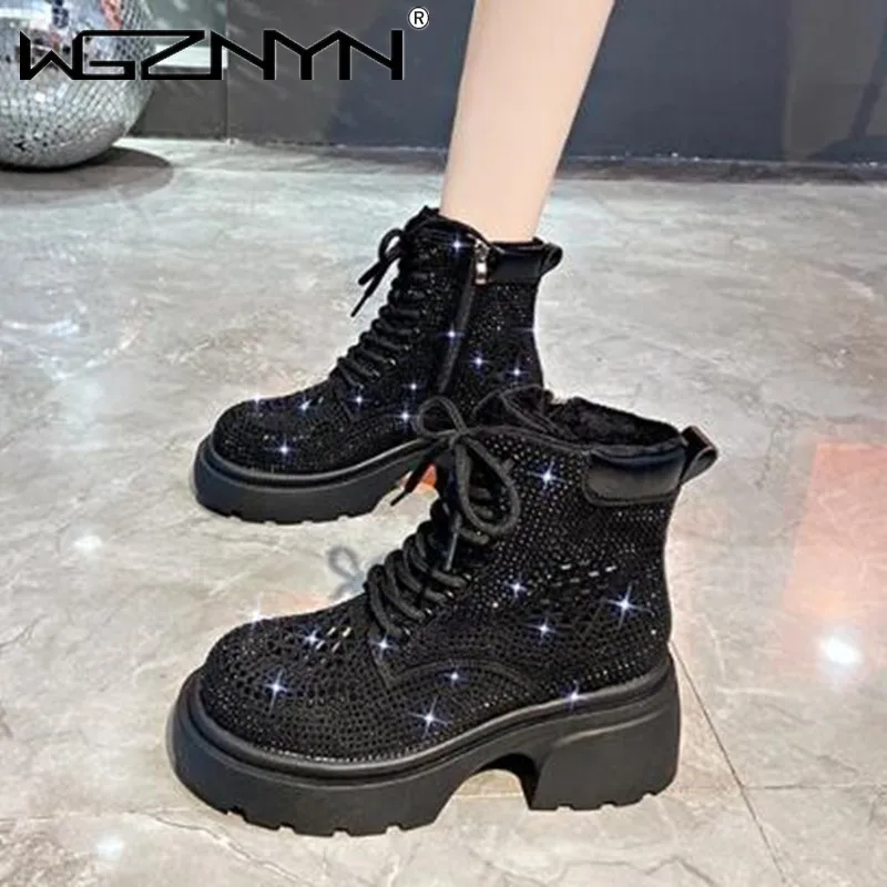 NEW Winter Platform Shoes for Women Square Heel Round Toe Bling Ankle Boots Plus Velvet Classic Black White Hoes Botas De Mujer
NEW Winter Platform Shoes for Women Square Heel Round Toe Bling Ankle Boots Plus Velvet Classic Black White Hoes Botas De Mujer