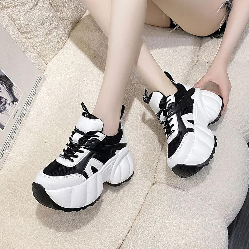 2024 Autumn Chunky Sneakers Women Thick Sole Breathable Wedges Sport Dad Shoes High Platform Mesh Comfort Shoes Zapatillas Mujer
2024 Autumn Chunky Sneakers Women Thick Sole Breathable Wedges Sport Dad Shoes High Platform Mesh Comfort Shoes Zapatillas Mujer