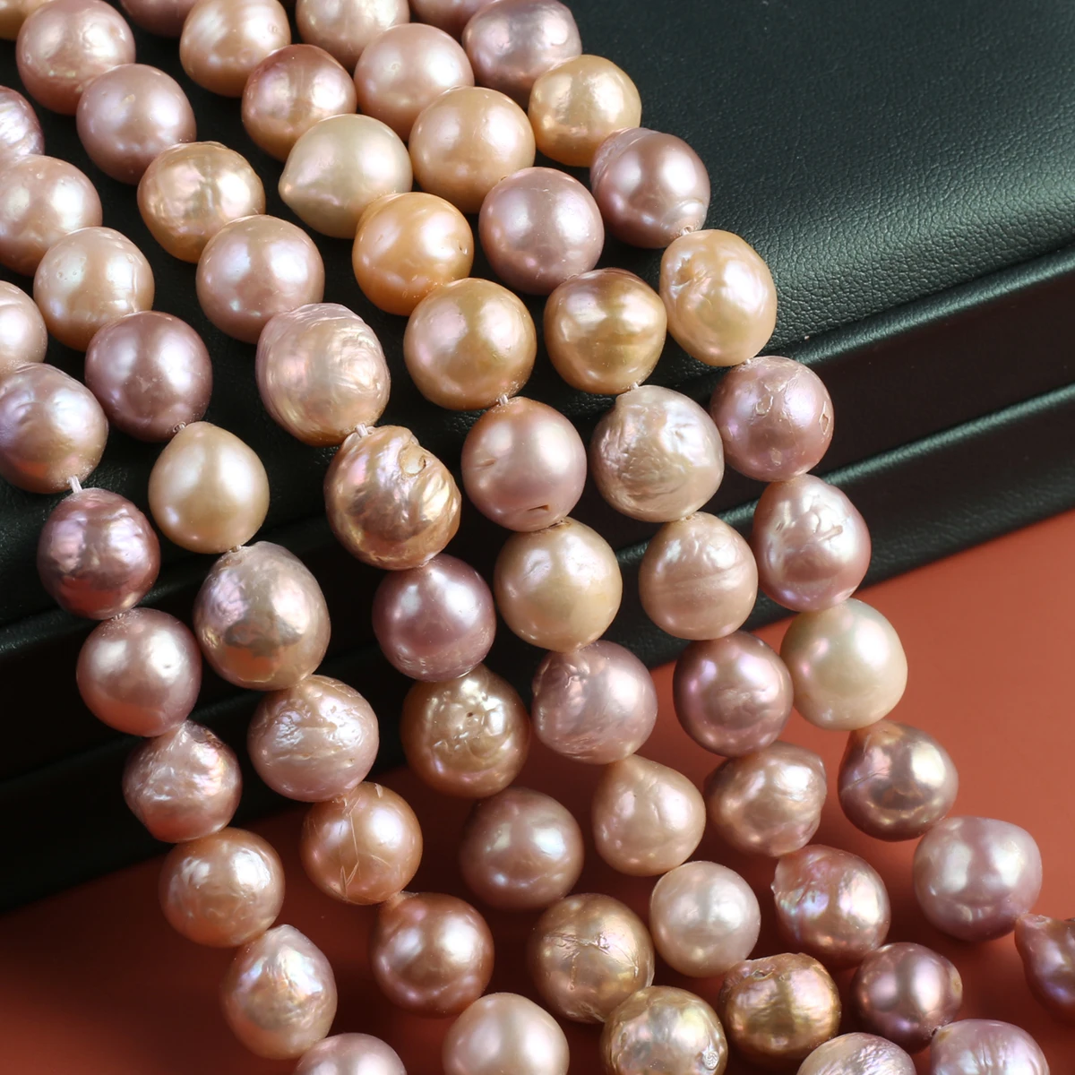 Natural Pearl Coloured Baroque Exquisite Shape Elegant Appearance for DIY Jewelry Making Handmade Bracelet Necklace Length 36cm
Natural Pearl Coloured Baroque Exquisite Shape Elegant Appearance for DIY Jewelry Making Handmade Bracelet Necklace Length 36cm