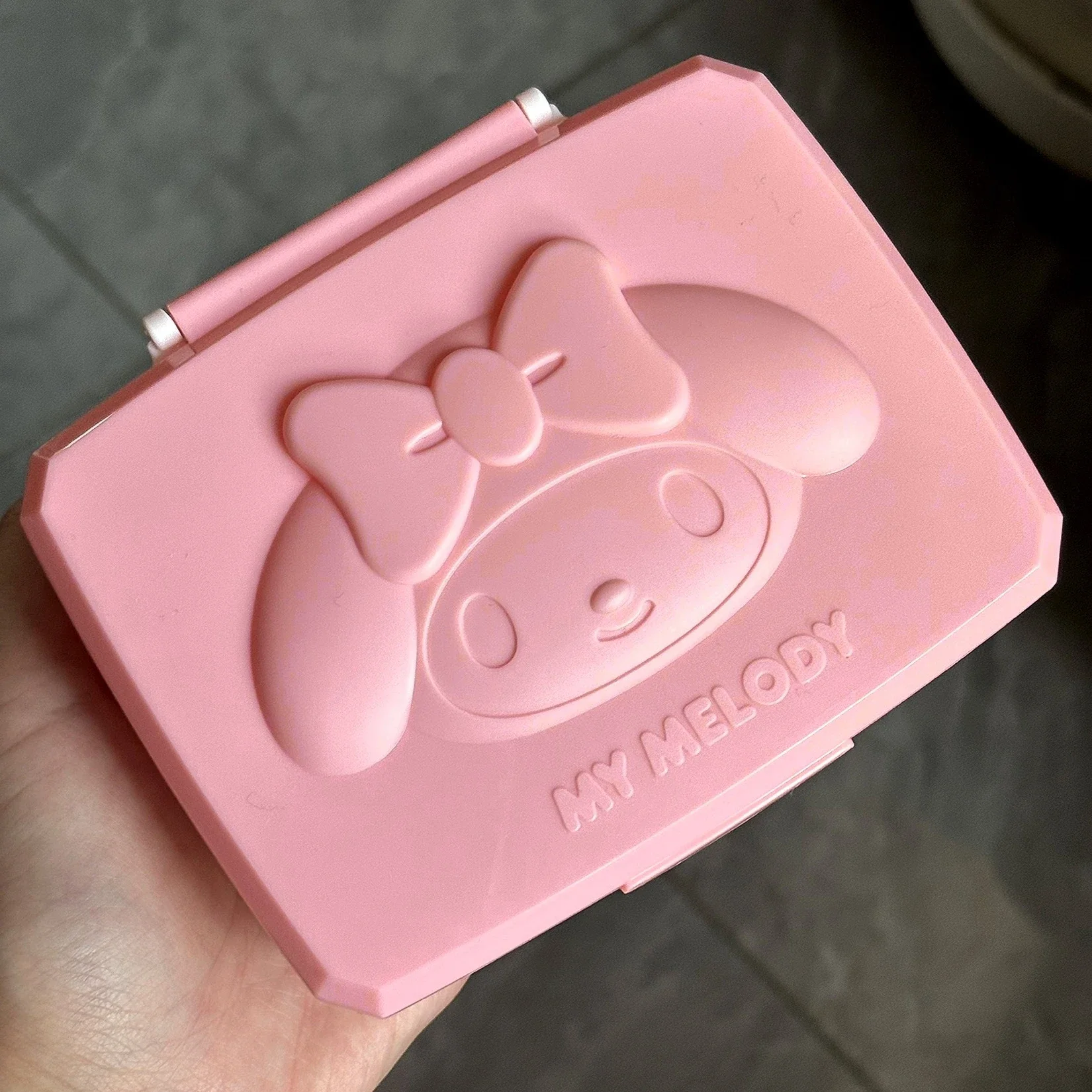 Hellos Kittys Cute Mys Melodys Girl Heart Sundry with Lid Storage Boxs Cotton Swab Storage Box Jewelry Organization Gifts
Hellos Kittys Cute Mys Melodys Girl Heart Sundry with Lid Storage Boxs Cotton Swab Storage Box Jewelry Organization Gifts