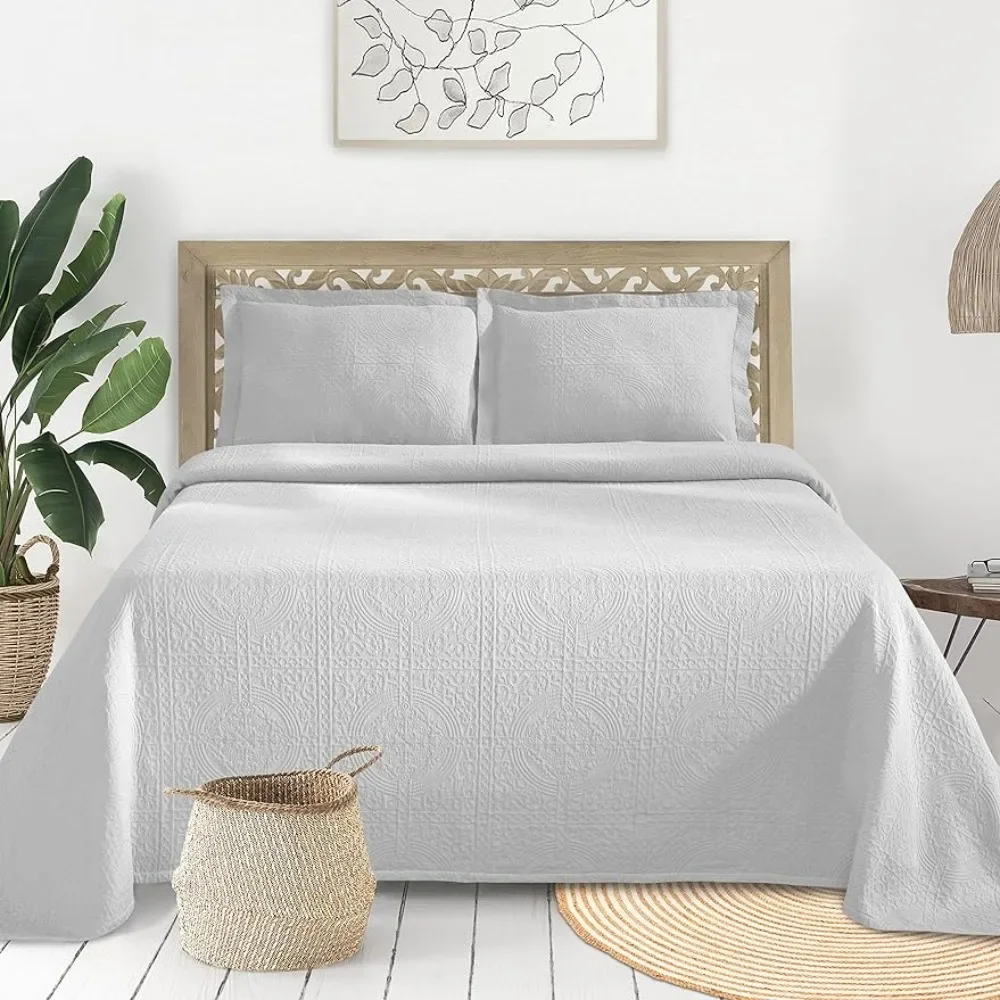 Jacquard Matelasse Fleur De Lis 100% Cotton Medallion 3-Piece Bedspread Set - Queen Comforter Sets White Freight Free Bed Linen
Jacquard Matelasse Fleur De Lis 100% Cotton Medallion 3-Piece Bedspread Set - Queen Comforter Sets White Freight Free Bed Linen