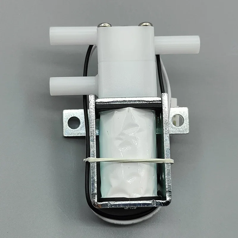 Micro Electric Solenoid Valve DC 12V 2-position 3-way N/C N/O Mini Water Air Gas Flow Control Valve Massager Coffee Tea Machine
Micro Electric Solenoid Valve DC 12V 2-position 3-way N/C N/O Mini Water Air Gas Flow Control Valve Massager Coffee Tea Machine